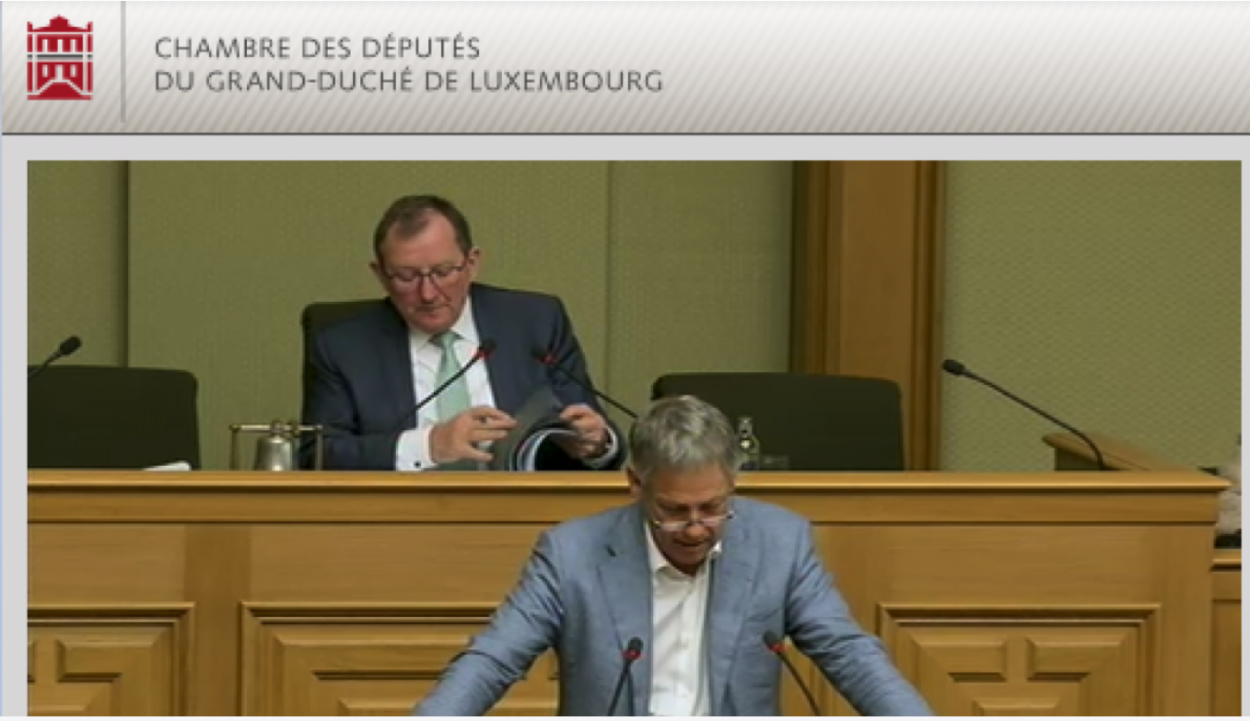 VIDEO: Minister Kox bezieht im Parlament Stellung zu einer CGFP-Pressemitteilung im Fall Schleck